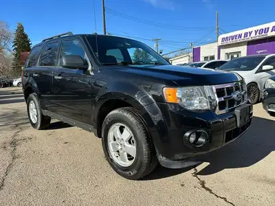 2011 FORD ESCAPE XLT LEATHER HEATED SEATS FWD 166,356 kilometers