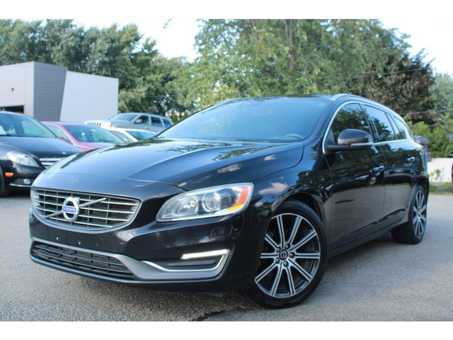  2015 Volvo V60 T6 AWD, CUIR, TOIT OUVRANT, A/C, MAGS in Cars & Trucks in Longueuil / South Shore
