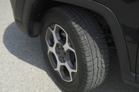 CLEAN CARFAX KEY FEATURES: FOG LAMPS | PREMIUM ALLOY WHEELS | BLINDSPOT | LEATHER SEATS | POWER SEAT... (image 6)
