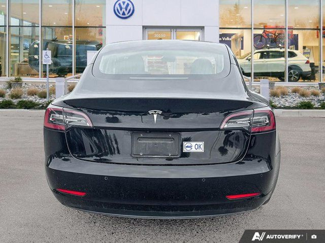 2019 Tesla Model 3 in Cars & Trucks in Abbotsford - Image 4
