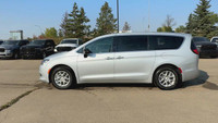This 2025 JEEP COMPASS LATITUDE LUX 4X4 has the following options Leatherette Seats, Remote Start Sy... (image 5)