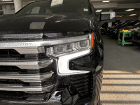 You won't miss a beat in our used 2024 Chevrolet Silverado 1500 High Country Crew Cab short box 4X4,... (image 8)