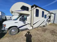 2017 Thor Motor Coach Four Winds 29G Ford