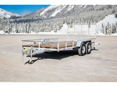 2LCUM2D69SS000479 Découvrez la remorque Laroche GA66X14, un modèle fabriqué avec soin au Québec, par...