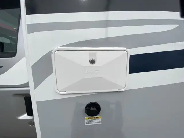 2022 Adventurer LP Class C Adventurer 19RD in RVs & Motorhomes in Edmonton - Image 31