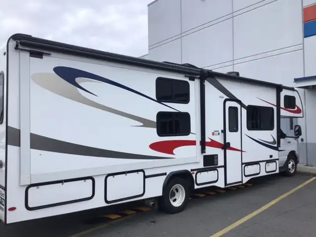 2023 Forester 3251 CD in RVs & Motorhomes in Delta/Surrey/Langley - Image 4