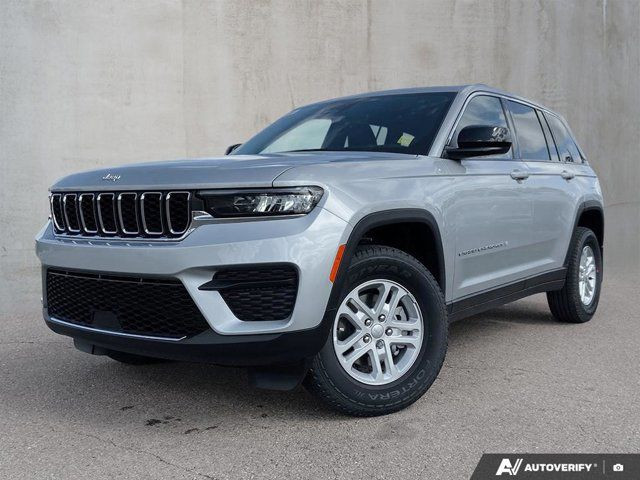 2025 Jeep Grand Cherokee Laredo | Luxury Tech Group I in Cars & Trucks in Edmonton