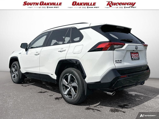 2023 Toyota RAV4 Prime XSE | SUNROOF | CARPLAY | LOW KMS | NO AC in Cars & Trucks in Oakville / Halton Region - Image 4