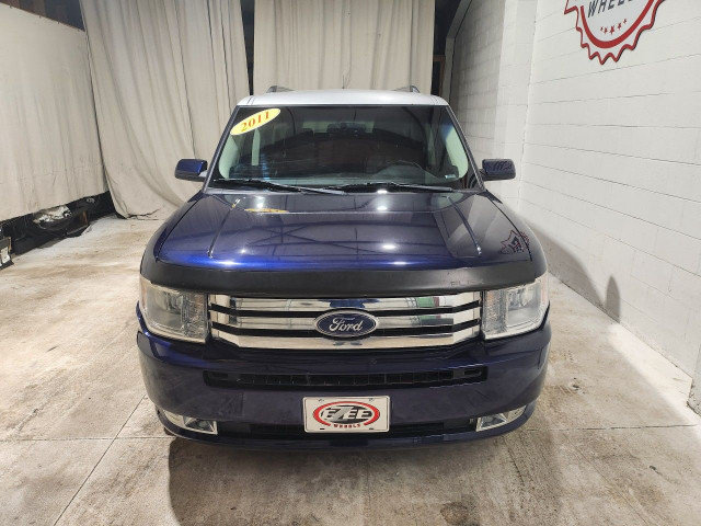 2011 Ford Flex in Cars & Trucks in Windsor Region - Image 2