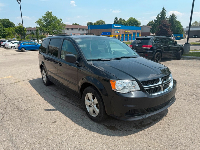 2017 Dodge Grand Caravan CVP/SXT ONE OWNER | POWER WINDOWS |... in Cars & Trucks in London - Image 4
