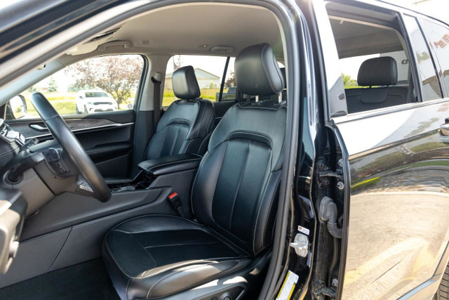 2022 Jeep Grand Cherokee Limited 4x4 for sale in Cars & Trucks in London - Image 2