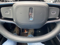The 2025 Nautilus is a new take on the midsize favourite Lincoln. The front end and signature grill... (image 7)