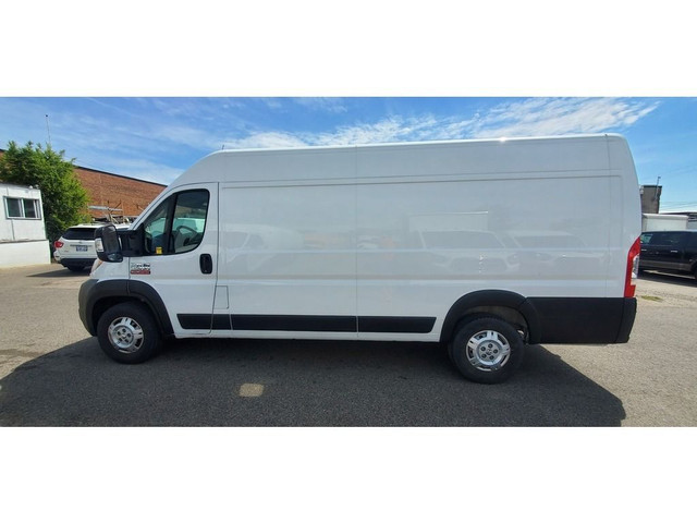 2019 Ram ProMaster Cargo Van 3500 159WB EXT HighRoof - 3.6L V6 - in Cars & Trucks in City of Toronto - Image 2