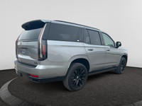 Check out this vehicle's pictures, features, options and specs, and let us know if you have any ques... (image 4)