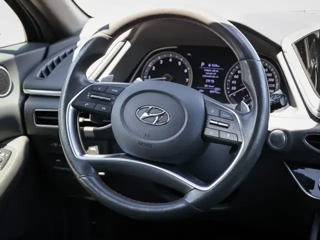2022 Hyundai Sonata Sport - Sunroof - Wi-Fi in Cars & Trucks in Ottawa - Image 14