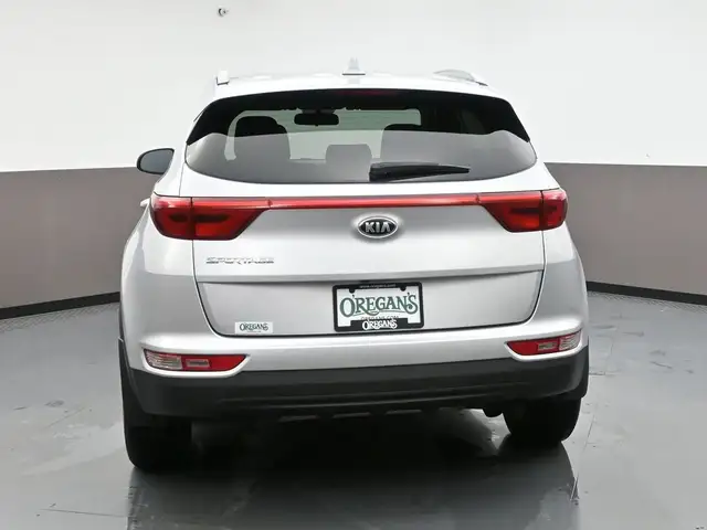 2017 Kia Sportage One Owner & Fully Certified Only 78K !!! LX, A in Cars & Trucks in City of Halifax - Image 25