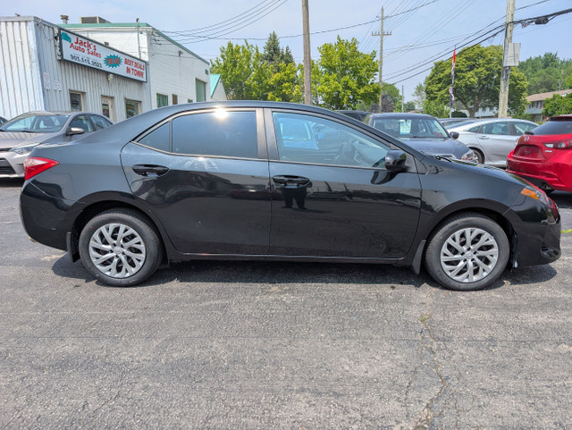2018 Toyota Corolla LE ~ CERTIFIED in Cars & Trucks in Hamilton - Image 2