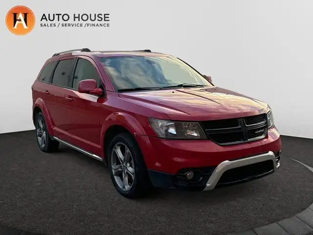 2018 Dodge Journey Crossroad | SUNROOF | HEATED SEATS | DVD dans Autos et camions dans Calgary - Image 9