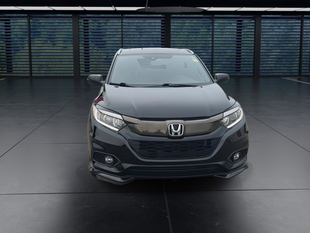 2019 Honda HR-V Sport l Low Kms l Roof Rails in Cars & Trucks in Calgary - Image 3