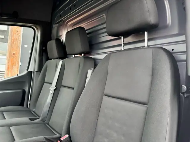 2021 Mercedes-Benz Sprinter Cargo 3500XD High Roof V6 170" DIESE in Cars & Trucks in City of Toronto - Image 13