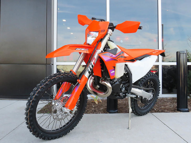 2024 KTM 250 XC-W in Other in Cambridge - Image 2