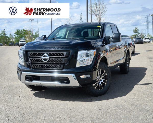 2021 Nissan Titan SV | 4wd | Backup Cam | Tow Side Mirrors in Cars & Trucks in Strathcona County - Image 2