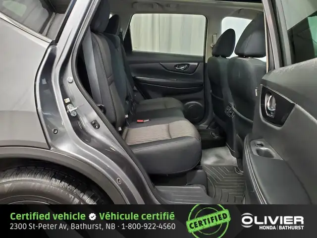 2017 Nissan Rogue SV AWD Navigation Toit Ouvrant Panoramique in Cars & Trucks in Bathurst - Image 25