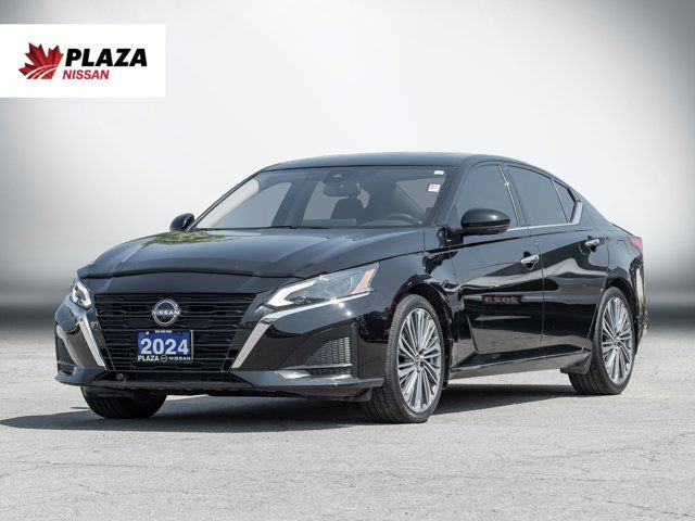 2024 Nissan Altima Platinum | Clean Carfax | Low Mileage in Cars & Trucks in Hamilton