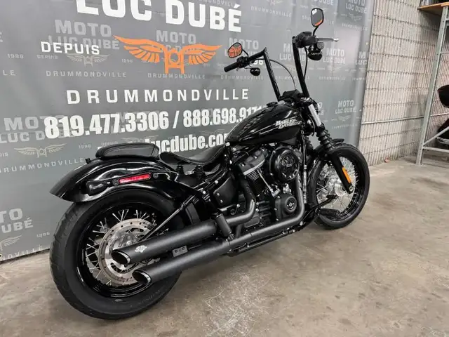 2019 Harley-Davidson FXBB Street Bob in Street, Cruisers & Choppers in Drummondville - Image 5