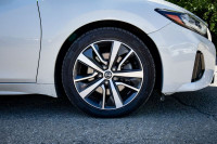 This 2020 Nissan Maxima is for sale today. This low mileage sedan has just 40,543 kms. It's _white i... (image 6)
