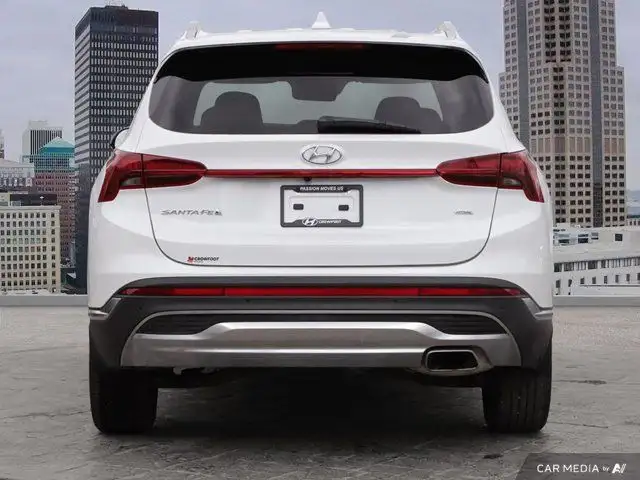 2023 Hyundai Santa Fe Preferred AWD | 3M | No Accidents in Cars & Trucks in Calgary - Image 6