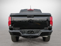 COLORADO ZR2 CREW CAB 4WD Engine: 2.7L TURBO 4cyl. L/100Km City: 0.0 L/100Km Hwy: 0.0 Safety Equipme... (image 4)