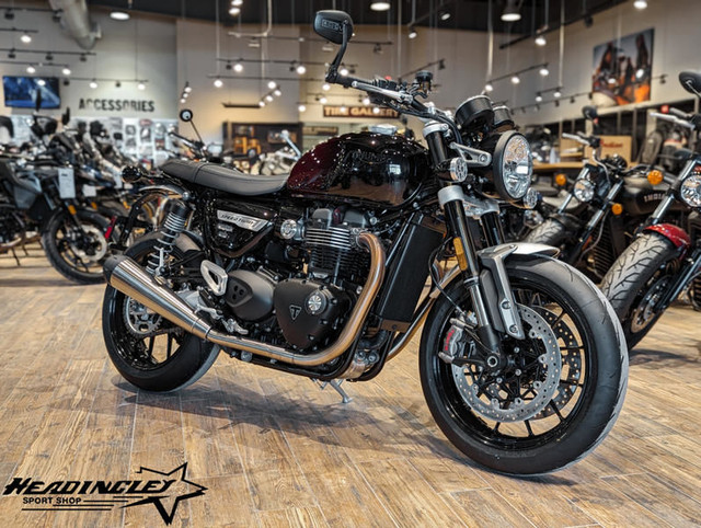 2024 Triumph Speed Twin 1200 Stealth Edition in Street, Cruisers & Choppers in Winnipeg