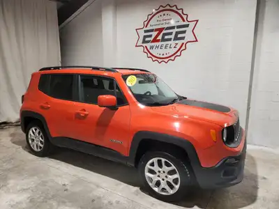 Great looking 15 Renegade with all wheel drive, backup camera, bluetooth, heated seats and more. 2.4...