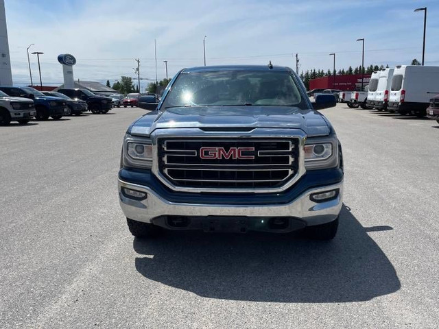 2018 GMC SIERRA 1500 SLE | CREW CAB | 4X4 | 1 OWNER | CLEAN CARF in Cars & Trucks in Barrie - Image 3