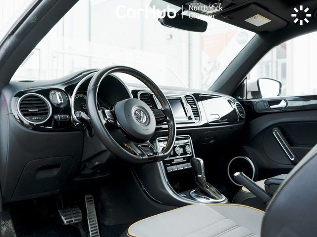 2018 Volkswagen Beetle Dune Sunroof Backup Cam Bluetooth in Cars & Trucks in City of Toronto - Image 3