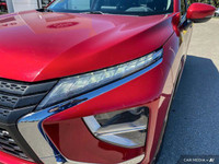 This 2022 Mitsubishi Eclipse Cross ES S-AWC is a stylish and capable compact SUV designed for confid... (image 7)