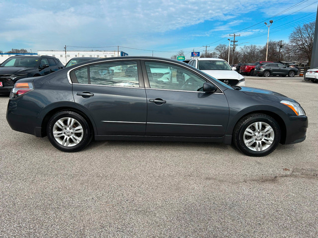 2012 Nissan Altima 2.5 S in Cars & Trucks in Sarnia - Image 4