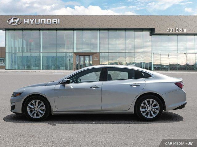 2022 Chevrolet Malibu LT in Cars & Trucks in Mississauga / Peel Region - Image 2
