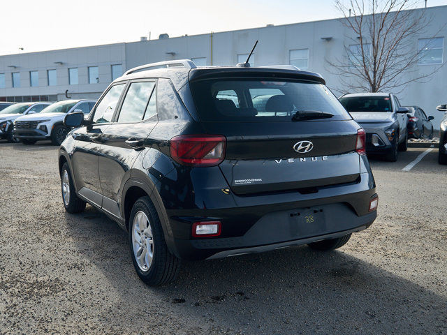 2023 Hyundai Venue Preferred | Carplay | Android Auto in Cars & Trucks in Edmonton - Image 3