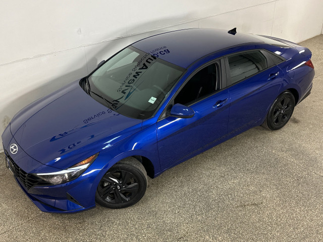 2022 Hyundai Elantra Preferred PREFERRED/INTENSE BLUE PEARL/O... in Cars & Trucks in Belleville - Image 2