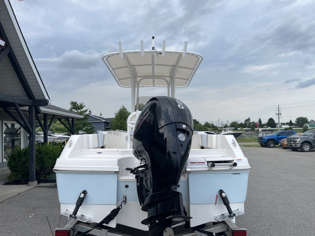 2024 Robalo R180 in Powerboats & Motorboats in Kawartha Lakes - Image 2