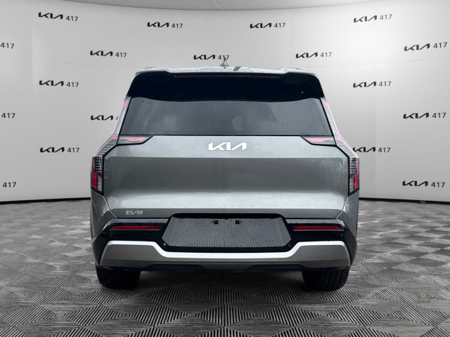 2025 Kia EV9 in Cars & Trucks in Ottawa - Image 4