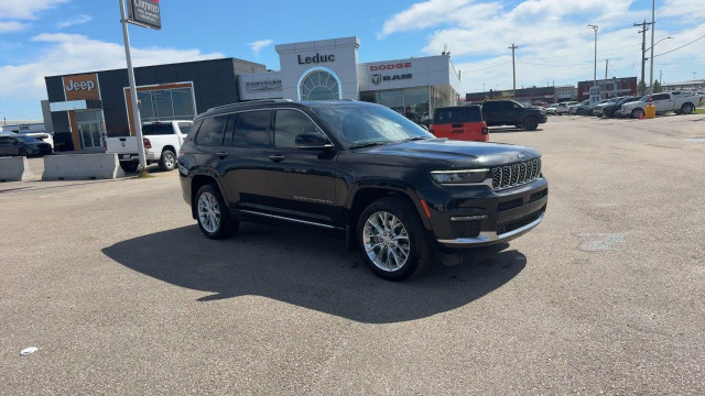 2021 Jeep Grand Cherokee L in Cars & Trucks in Edmonton - Image 2