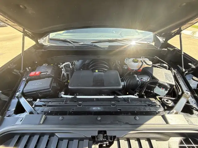 2023 Chevrolet Silverado 1500 RST Z71 OFF-ROAD | LOW KMS | 5.3L  in Cars & Trucks in Edmonton - Image 32
