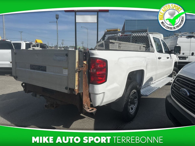 Chevrolet Silverado 3500HD 4RM, cabine multiplace, 154 po, WT 20 in Cars & Trucks in Laval / North Shore - Image 4
