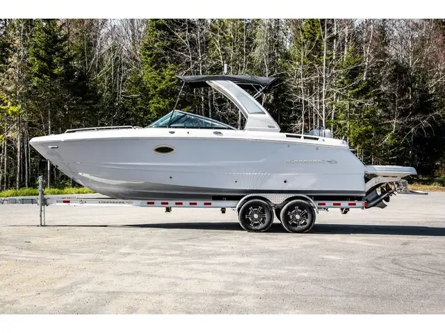 2025 Chaparral 267 SSX in Powerboats & Motorboats in Québec City - Image 3