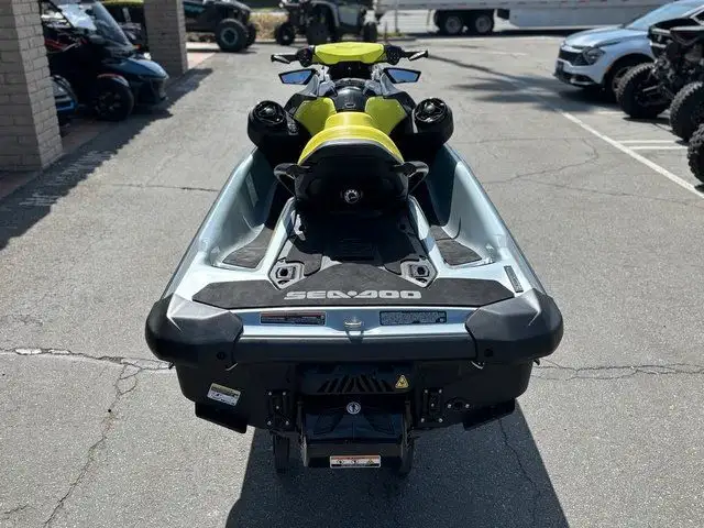 2022 SEA-DOO GTI SE 130 IBR WITH AUDIO-GRAY! in Personal Watercraft in Saskatoon - Image 6