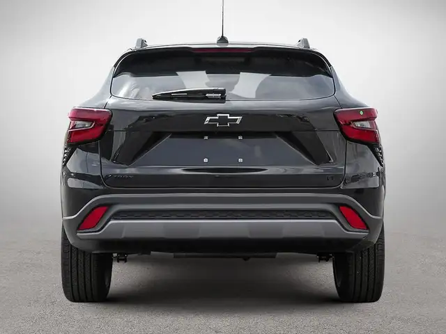 2025 Chevrolet Trax LT in Cars & Trucks in City of Montréal - Image 6