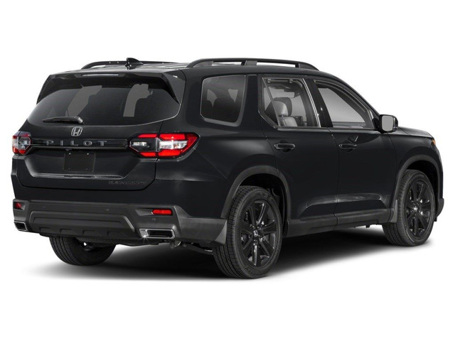 2023 Honda Pilot Black Edition AWD in Cars & Trucks in Hamilton - Image 2